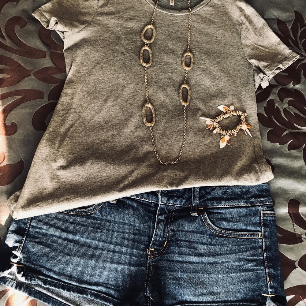 BANANA REPUBLIC silver/rose gold shimmer Tee